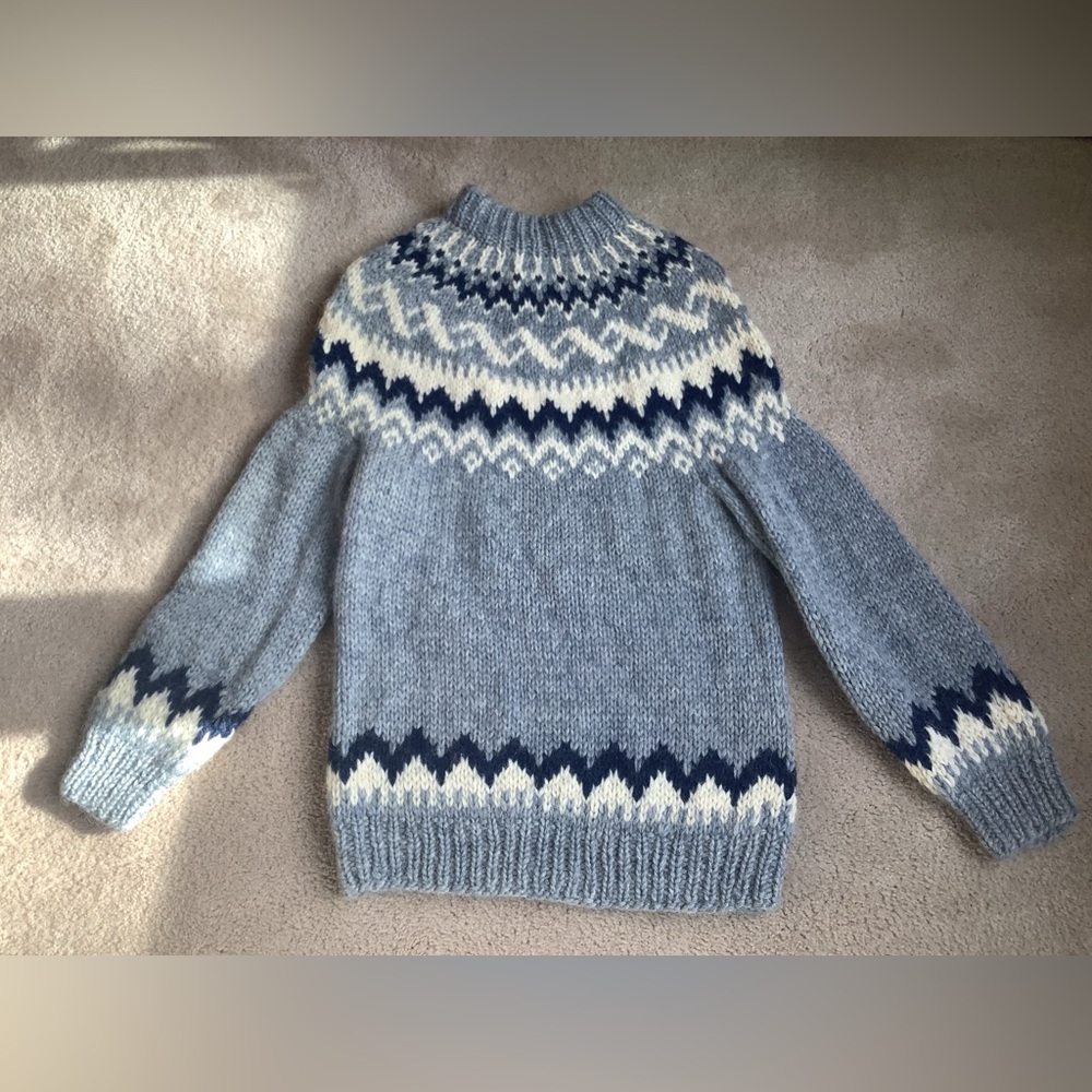 Iceland Sweaters Fair Isle 100% wool hand knitted sweater. XS